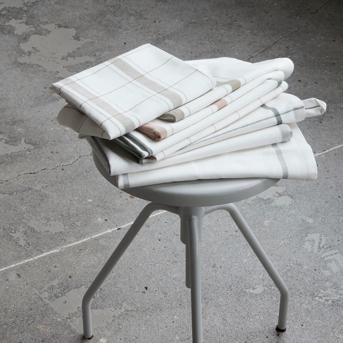 Halida kitchen towel 2-pack, olive green House Doctor