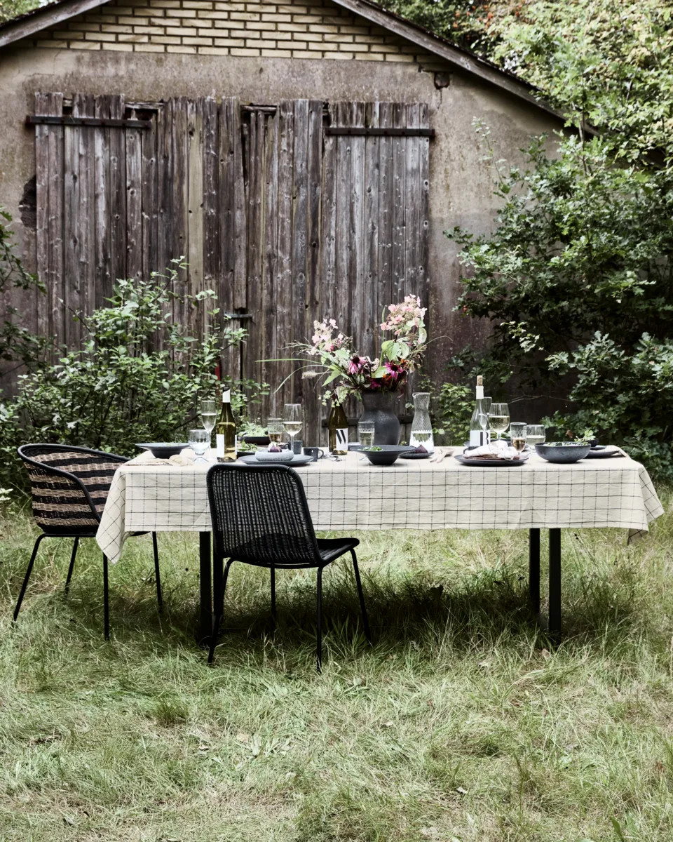 Join tablecloth 150x260 cm, Black-off white House Doctor