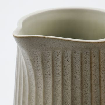 Pleat jug 1.28 L - Grey-brown - House Doctor