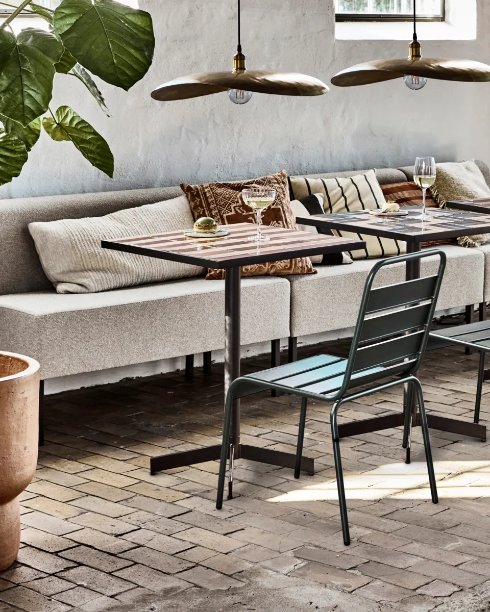 Stripe café table 62x62 cm, Dusty rose-beige House Doctor