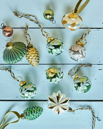 Vellu Christmas bauble 4-pack - Green - House Doctor
