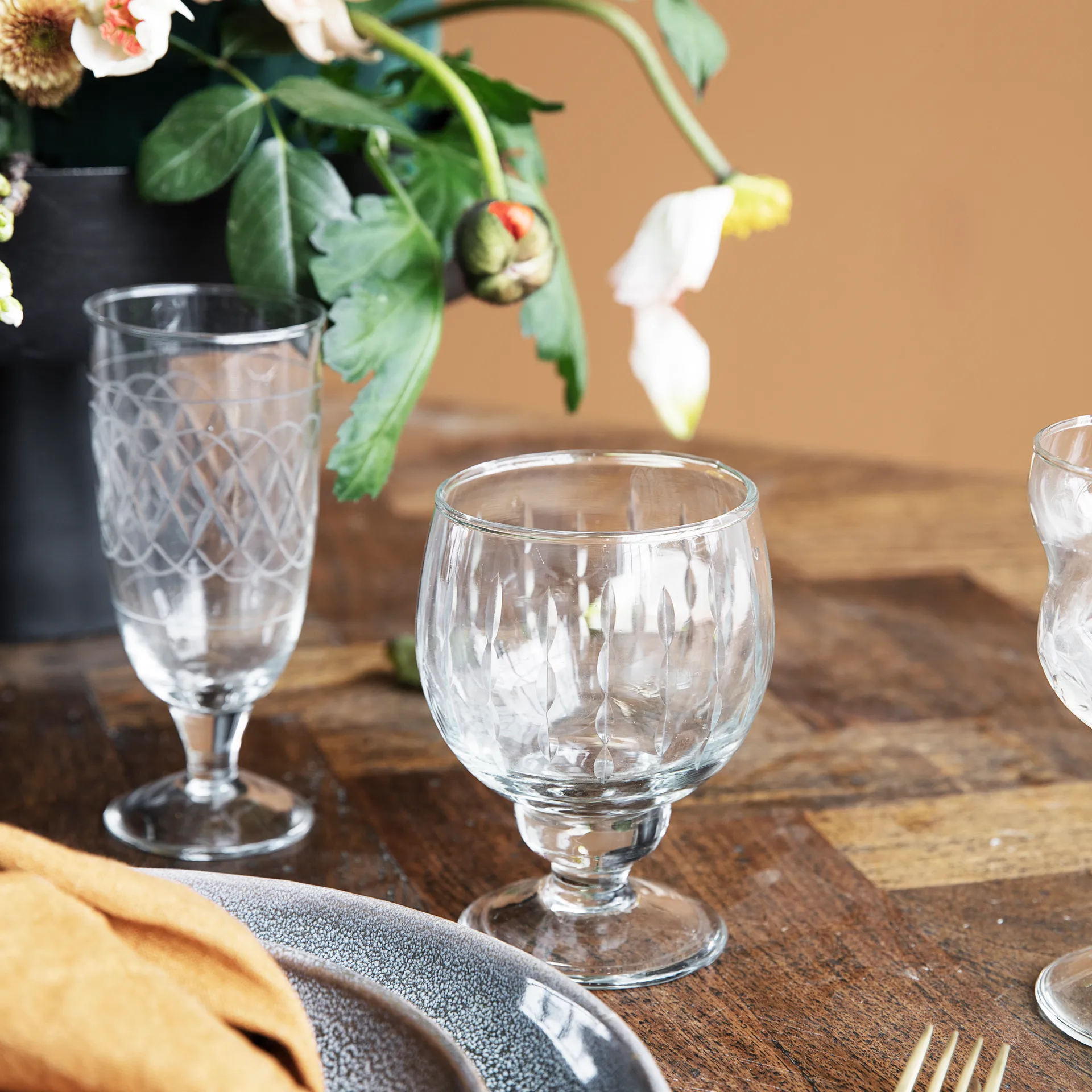 Vintage white wine glasss, clear House Doctor