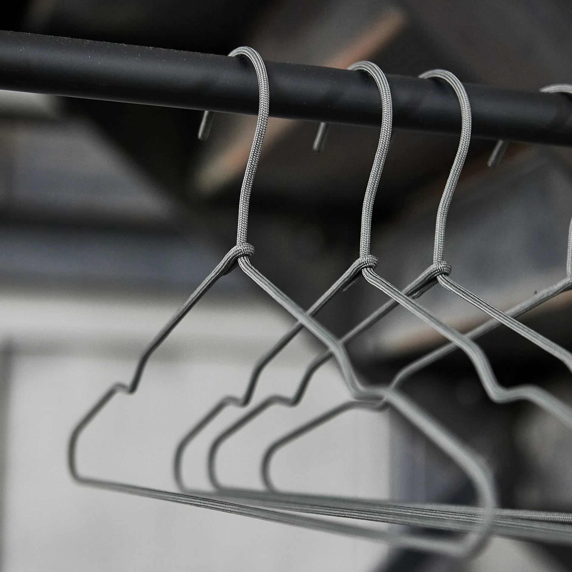 Wire hanger 3-pack, dark grey House Doctor