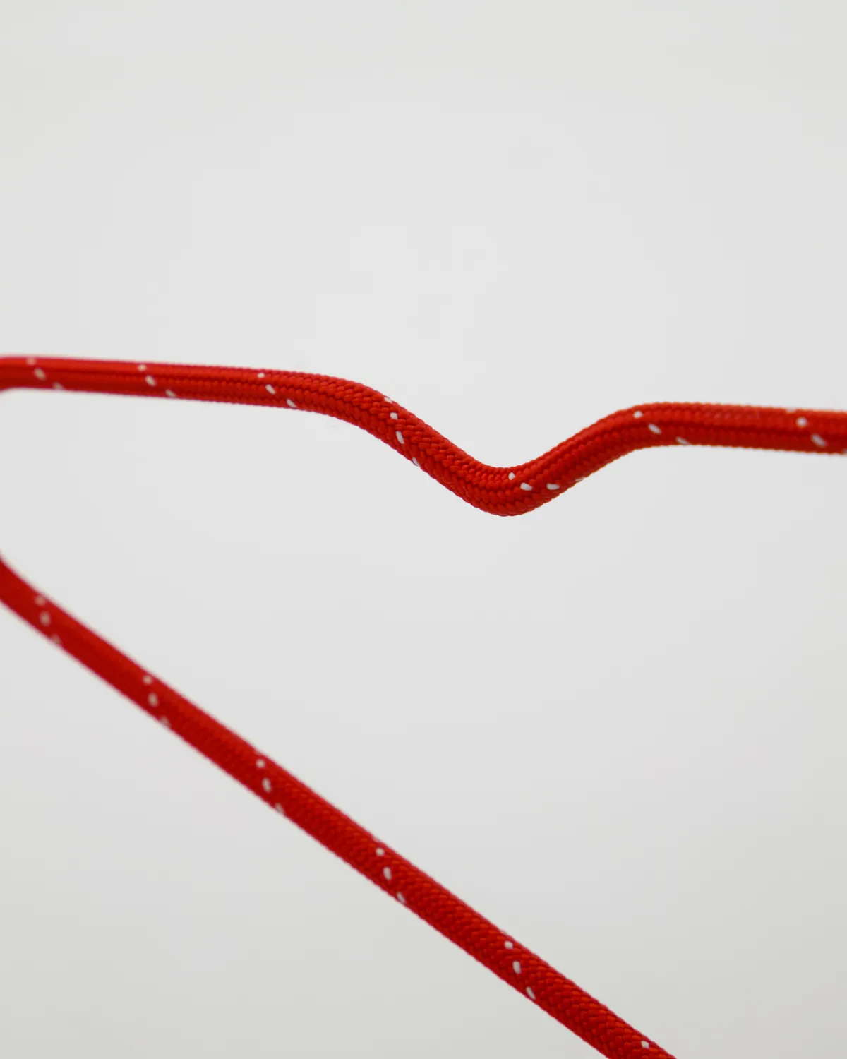 Wire hanger 6-pack, Red House Doctor