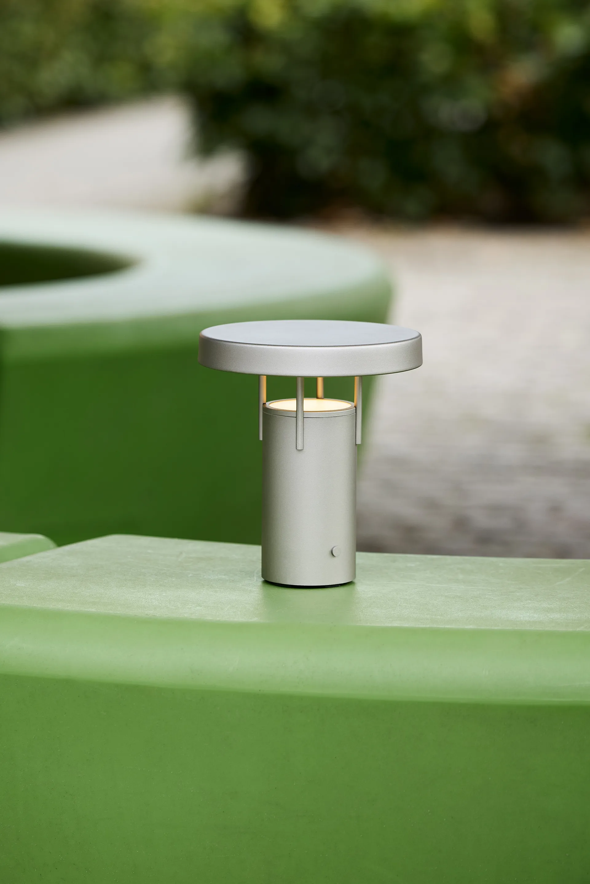 BringMe mini portable table lamp, Metallic sand Hübsch Interior