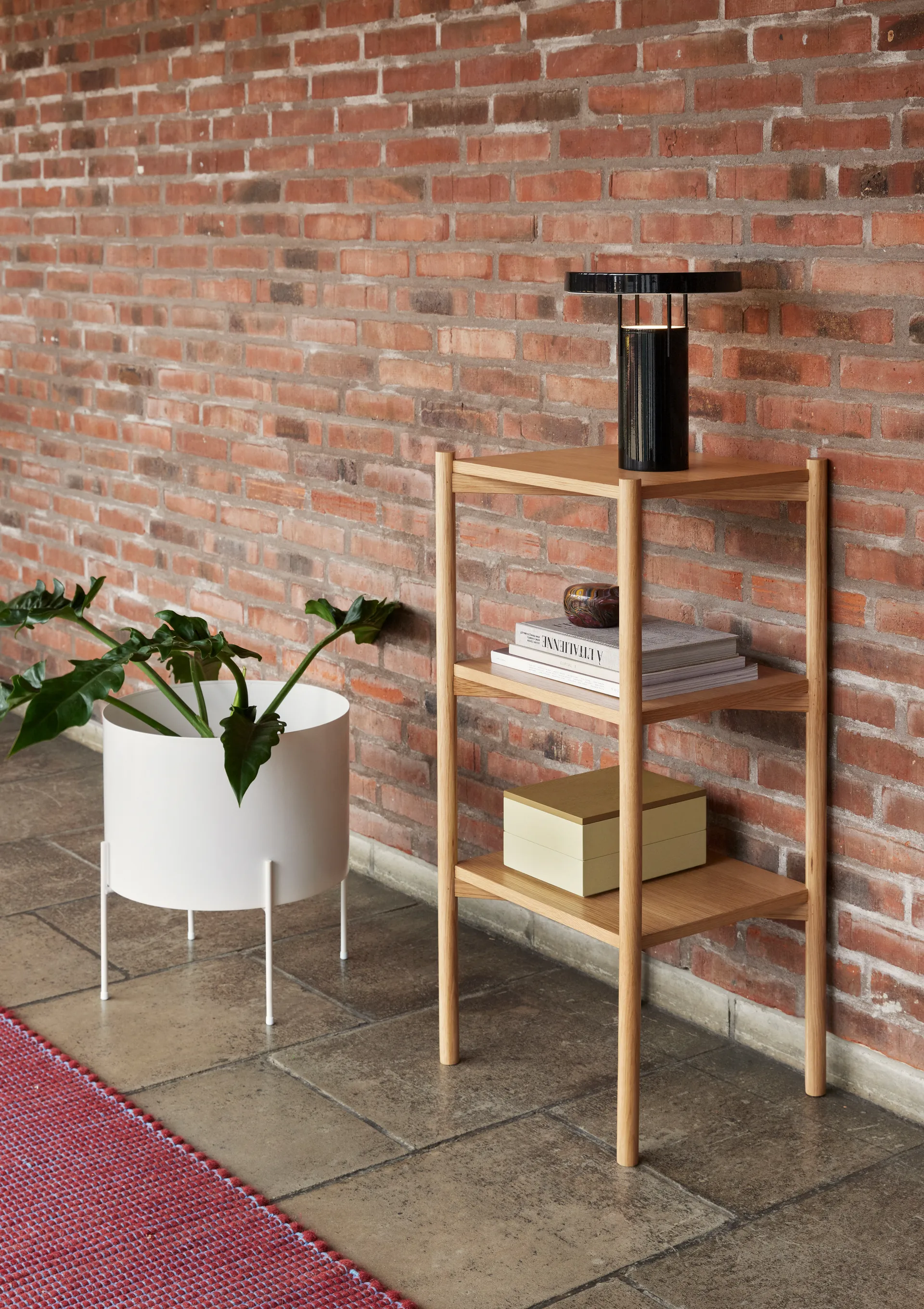 BringMe portable table lamp, Black Hübsch Interior