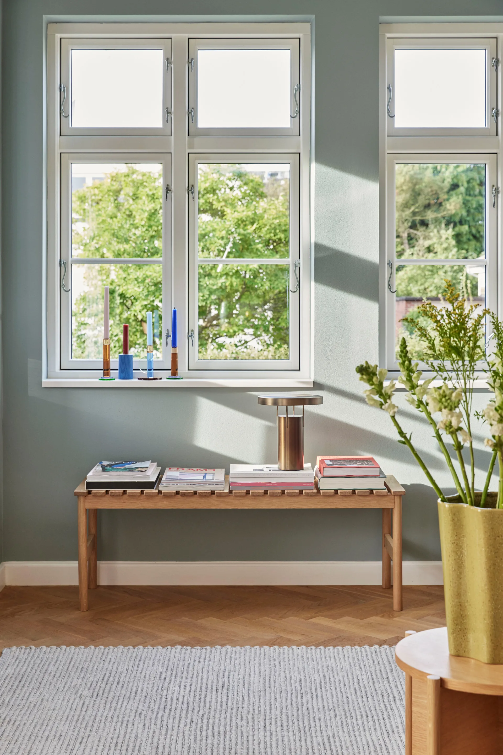 BringMe portable table lamp, Burnished brass Hübsch Interior