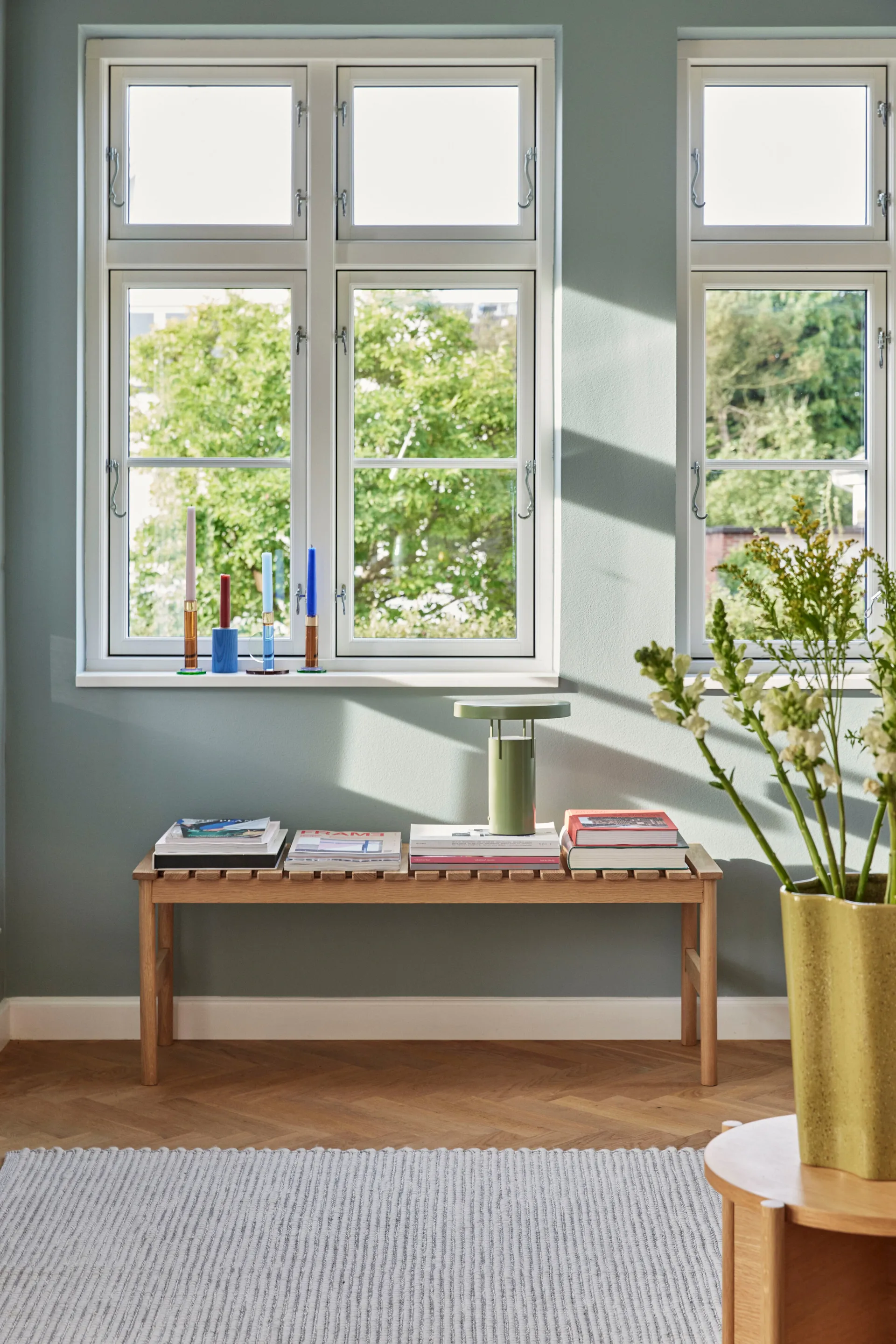 BringMe portable table lamp, Green Hübsch Interior