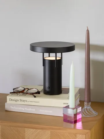 BringMe portable table lamp - Matte black, mini 20 cm - Hübsch Interior