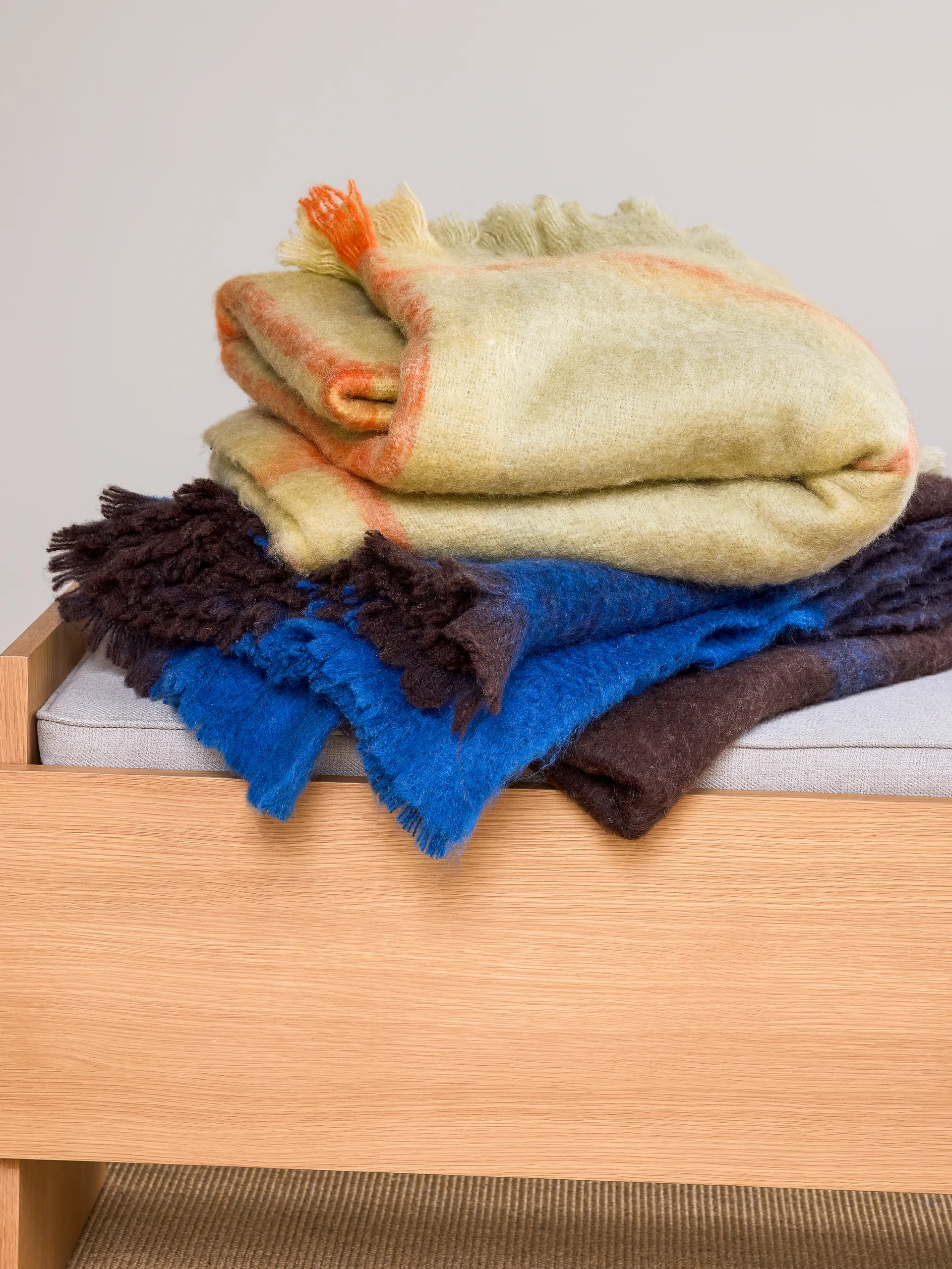 Inlet throw blanket 140x200 cm, Blue Hübsch Interior