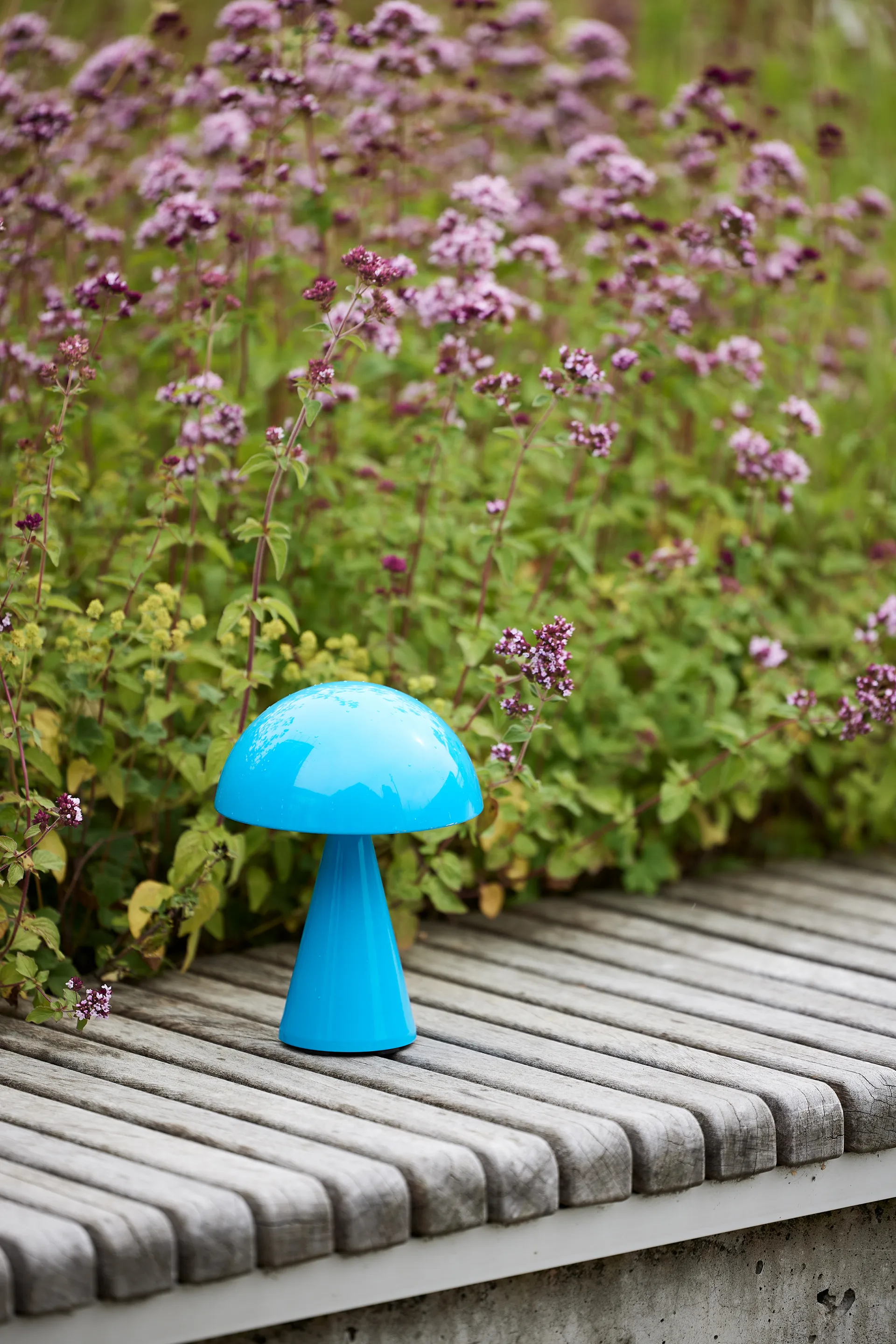 Mush portable table lamp, Blue Hübsch Interior