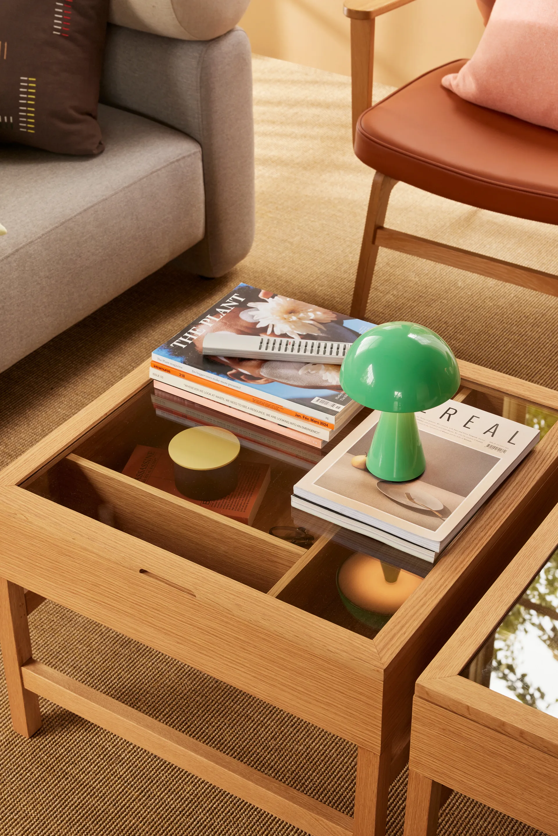 Mush portable table lamp, Green Hübsch Interior