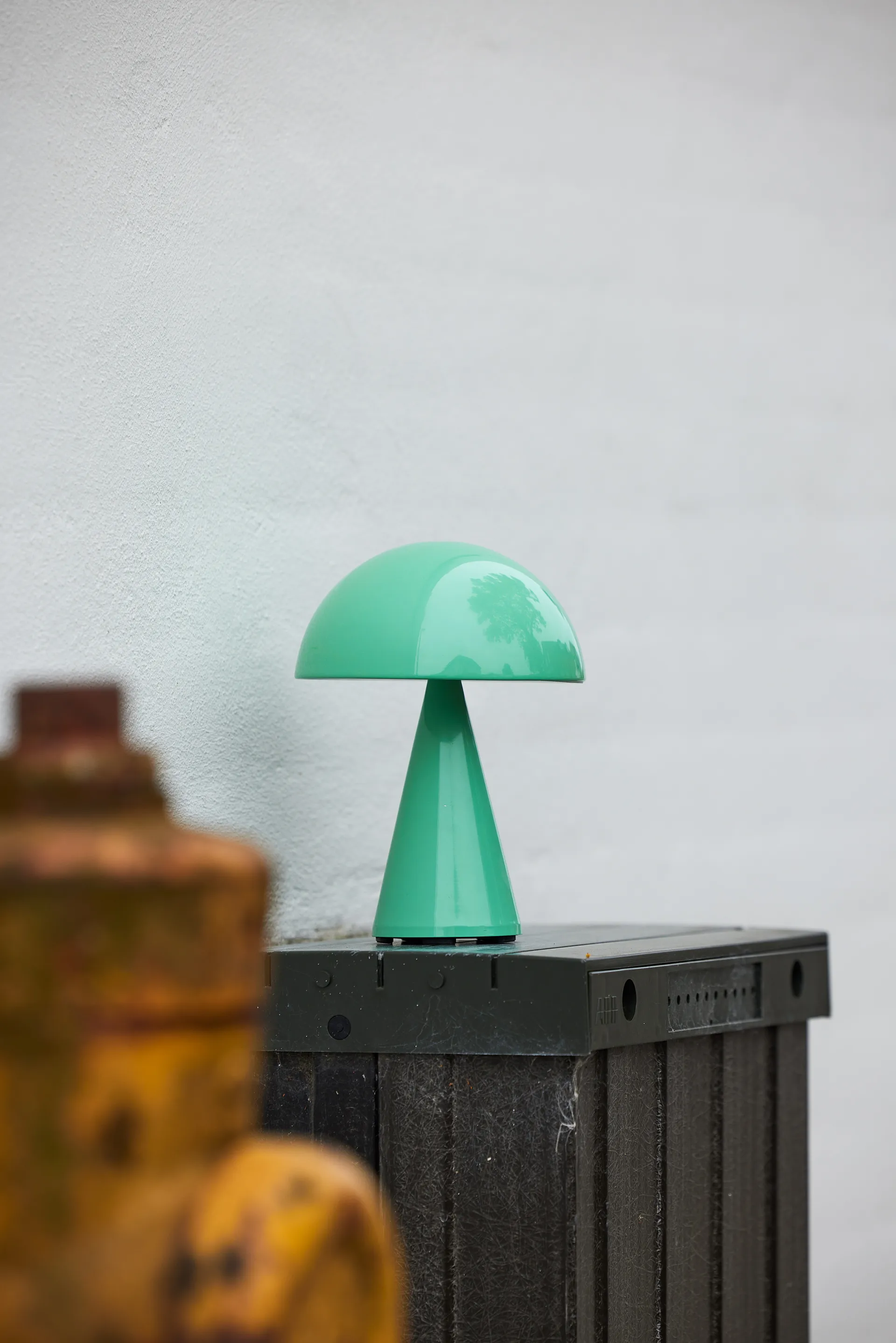 Mush portable table lamp, Green Hübsch Interior