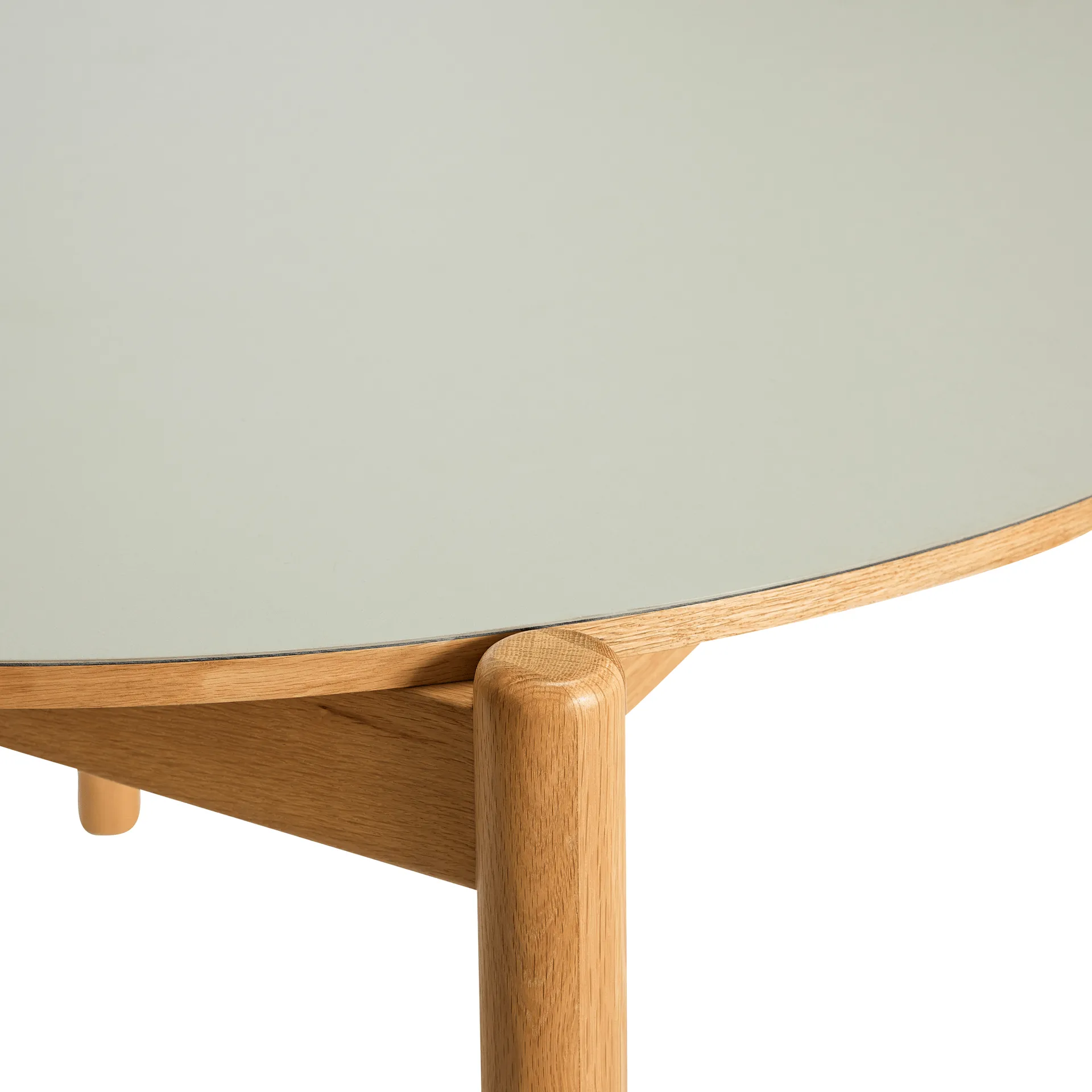 Oblique dining table, Grey, Ø126 cm Hübsch Interior