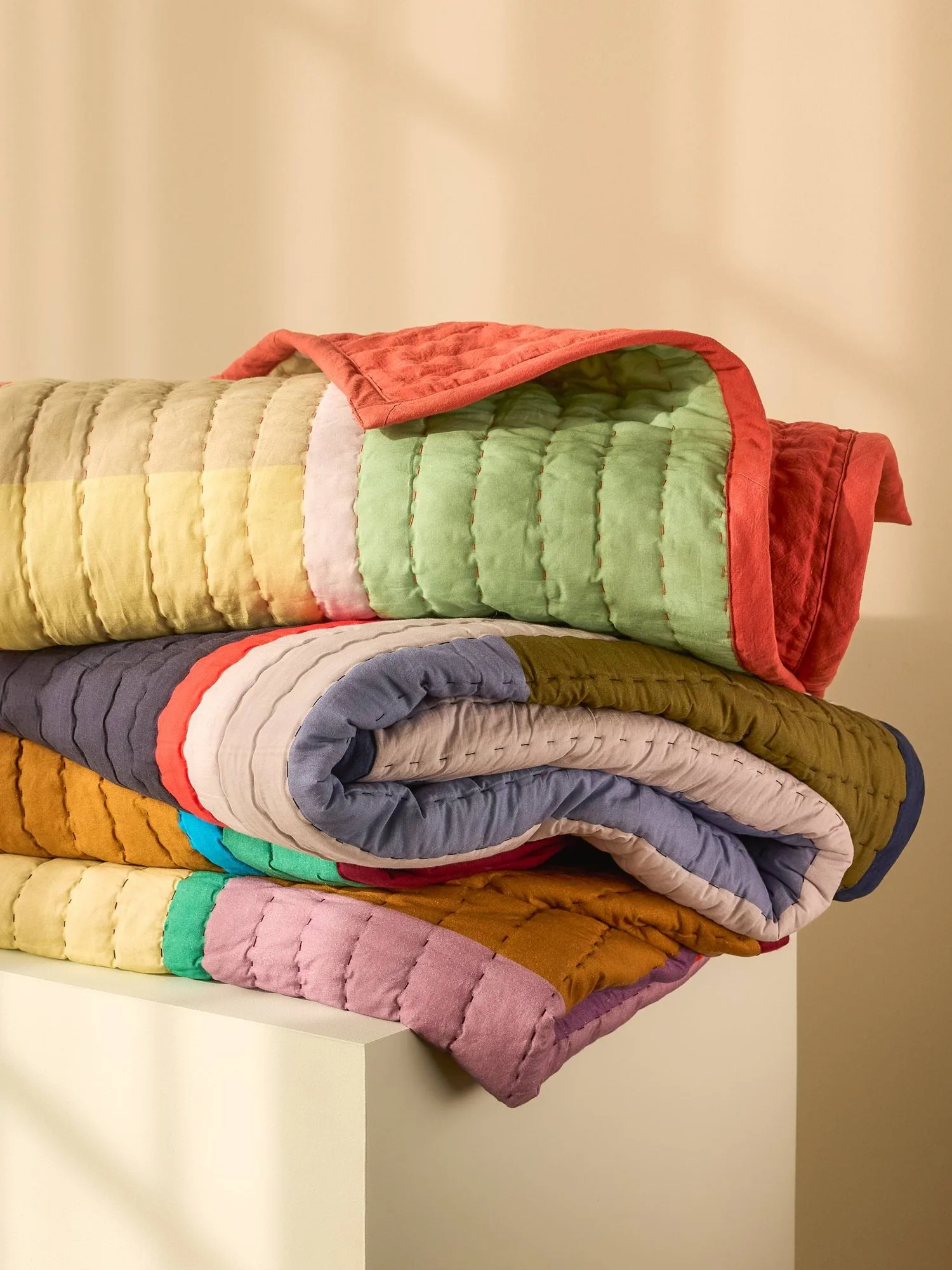 Pavilion throw blanket, Coral-multicolour, 140x200 cm Hübsch Interior