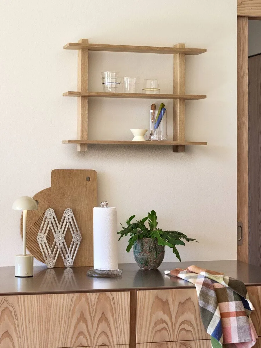 Simple wall shelf, Oak, 60x47x60 cm Hübsch