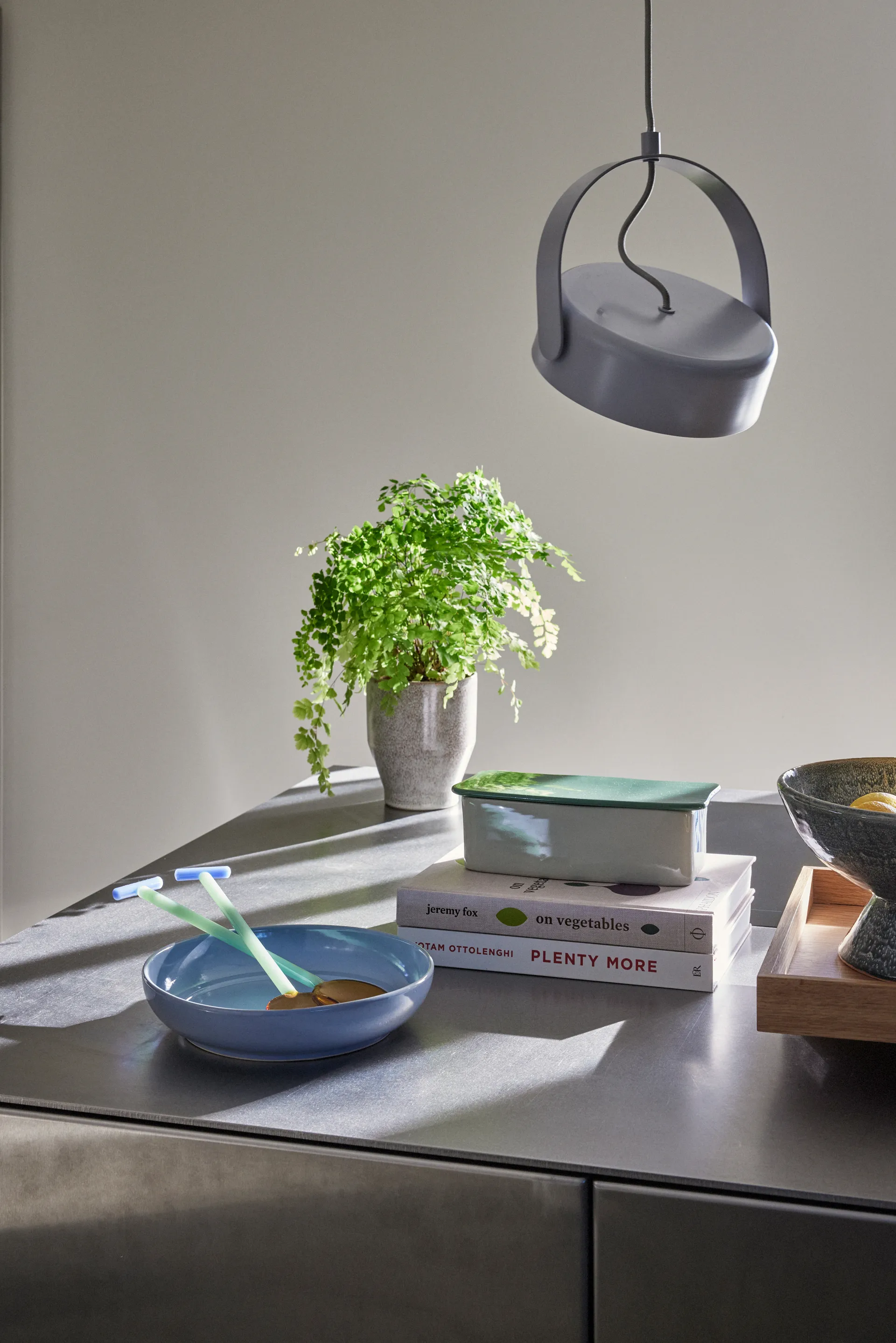 Stage ceiling lamp 27 cm, Light gray Hübsch Interior