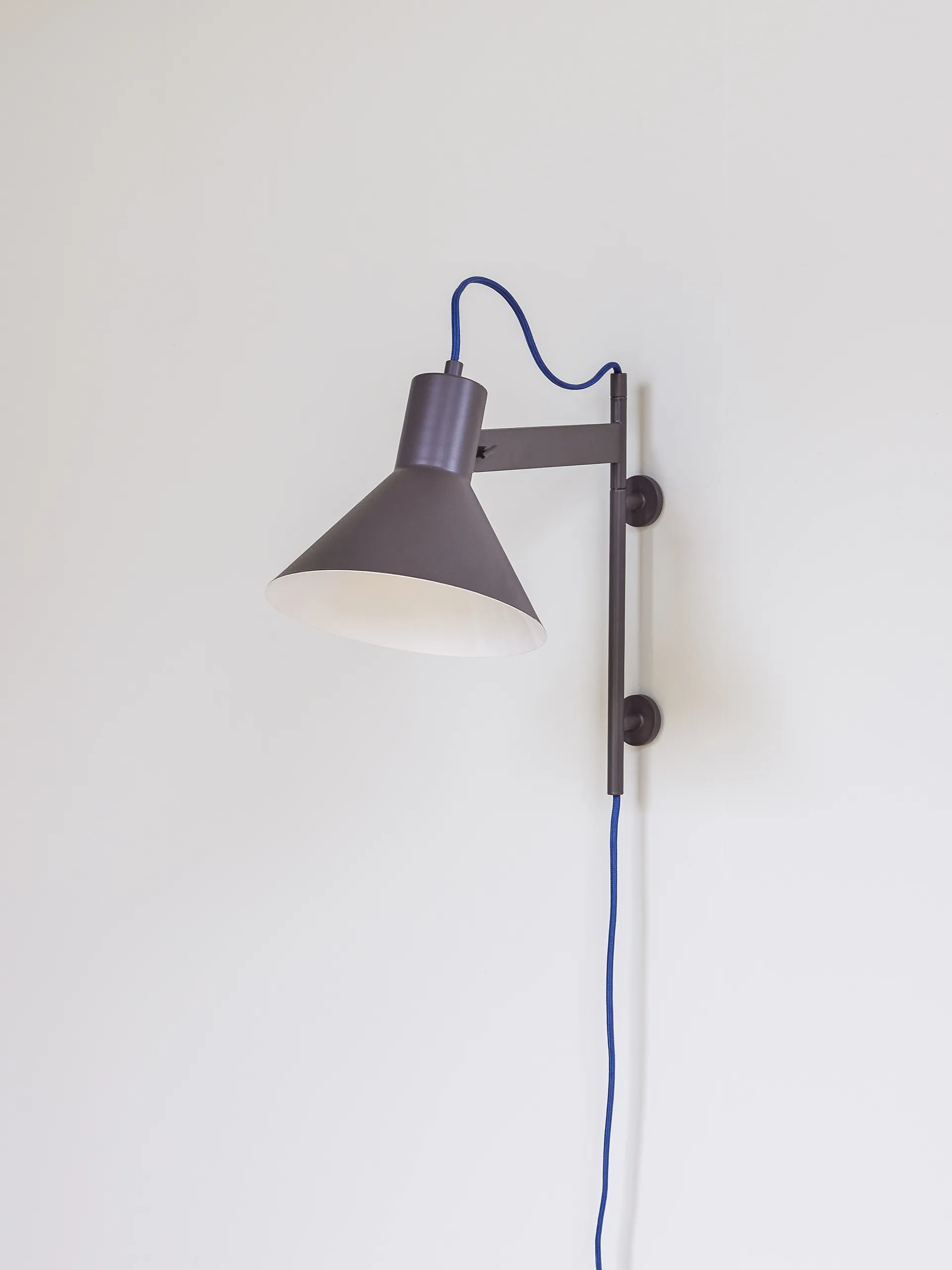 Studio wall lamp, Brown Hübsch Interior