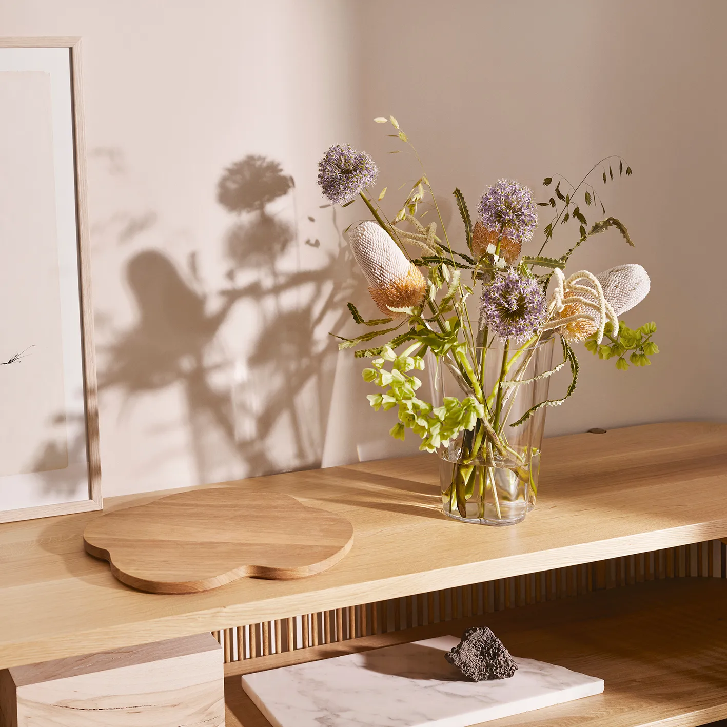 Iitala イッタラ　AALTO TRAY TARJOTIN 木製 Birch Alvar Aalto serving tray 33,9x34,6 cm from Iittala - NordicNest.com