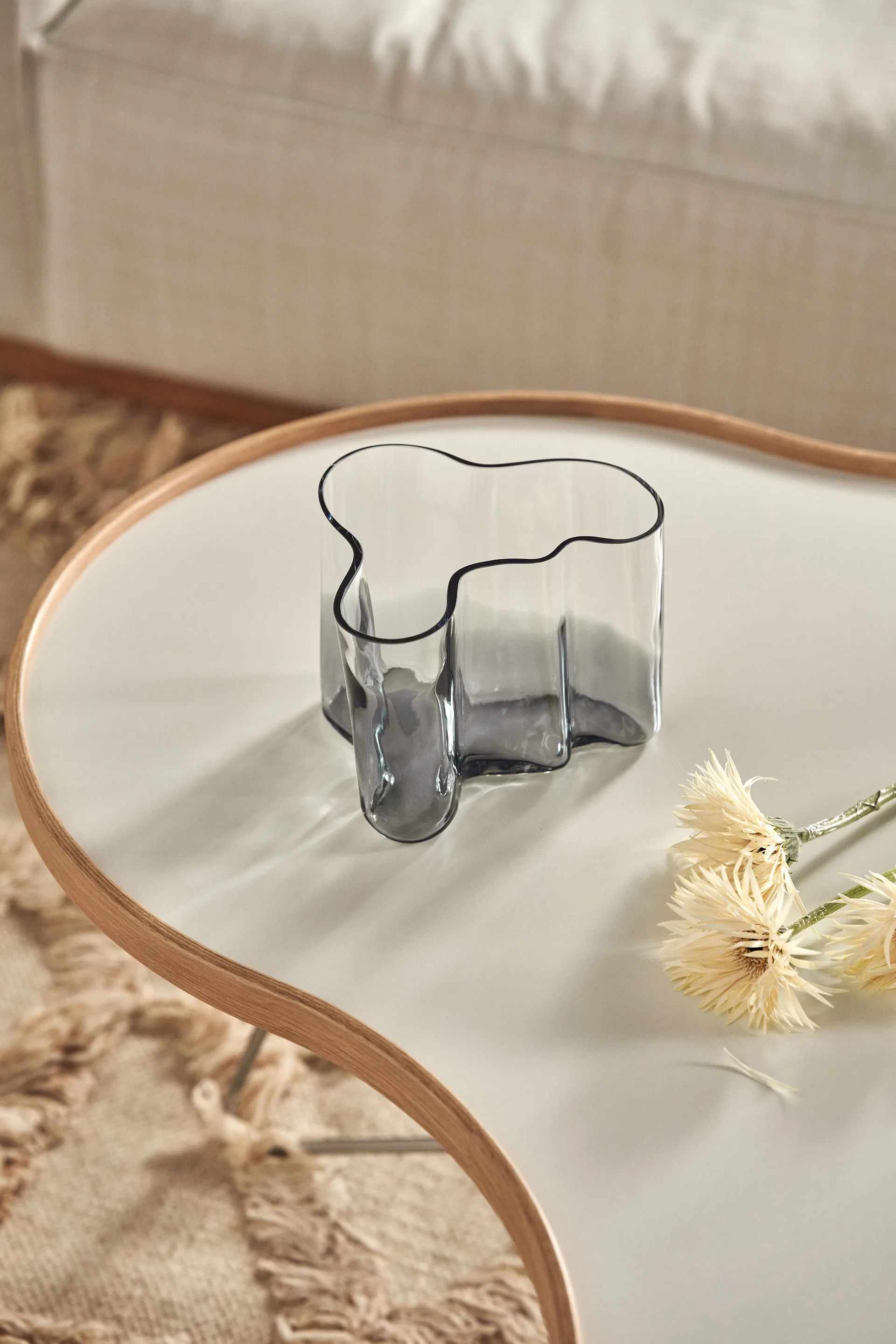 Alvar Aalto vase Limited Edition 140 mm, Clear-dark grey Iittala