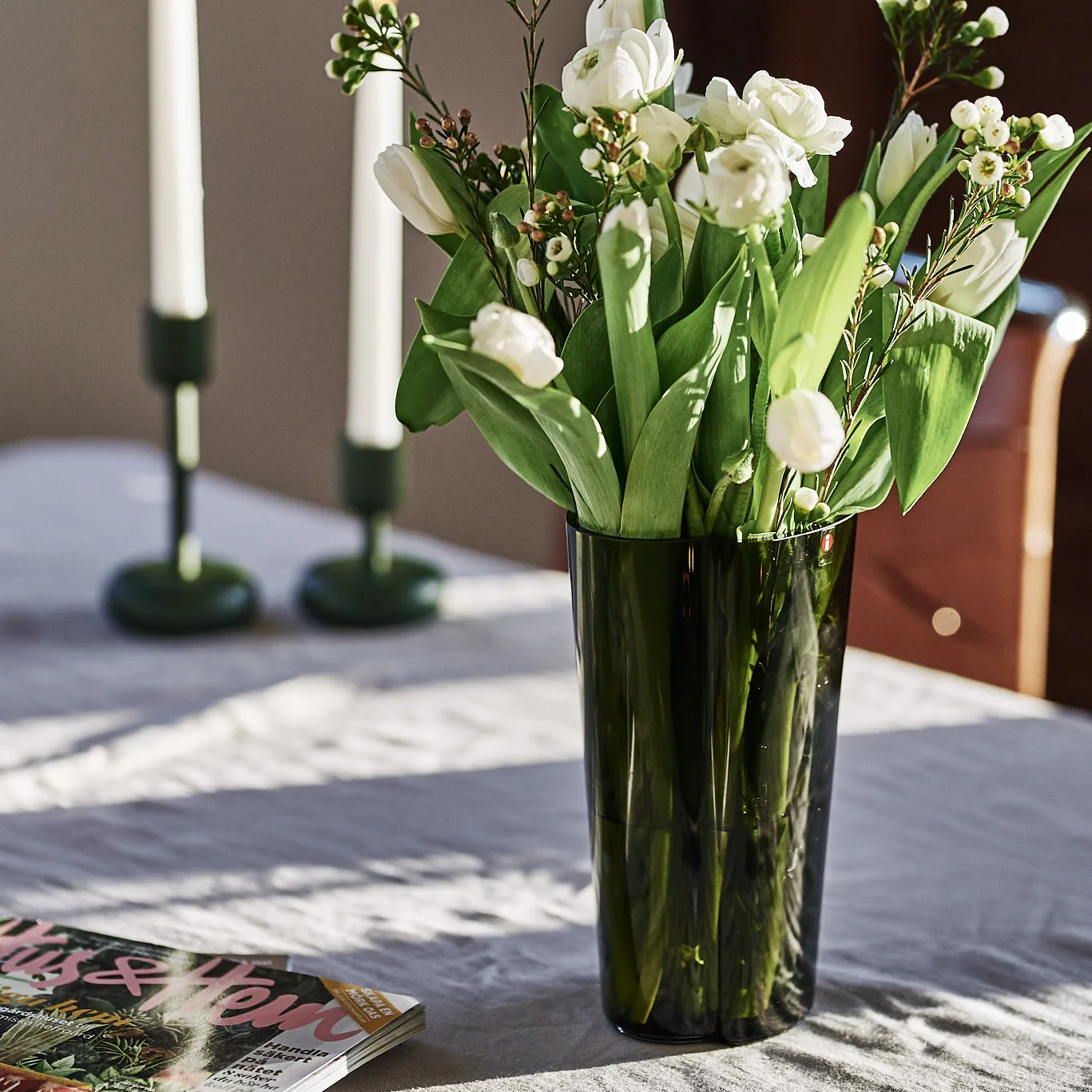 Alvar Aalto vase moss green from Iittala - NordicNest.com
