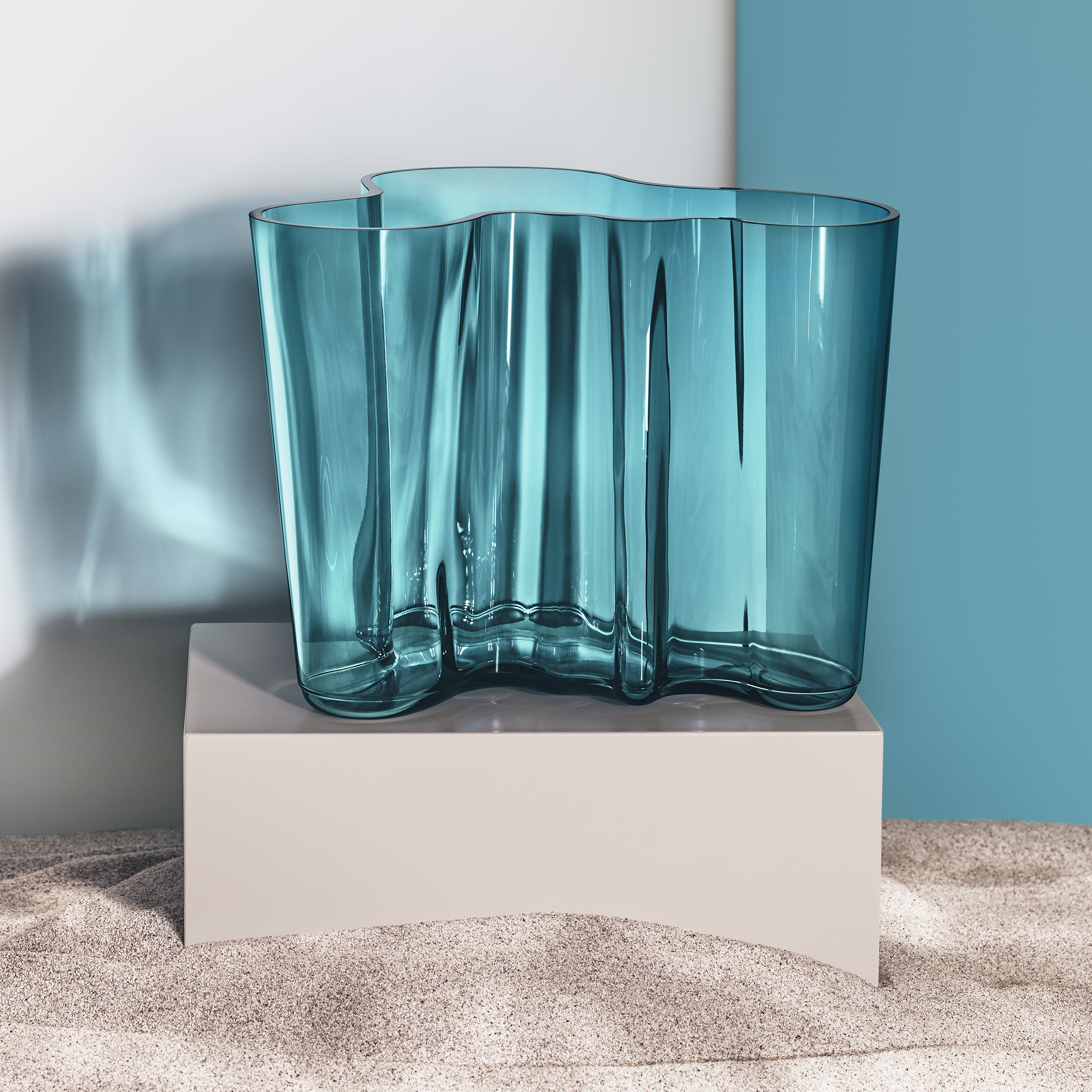 Iittala Alvar Aalto Collection Vasenset sea Blue 160 mm 95 mm