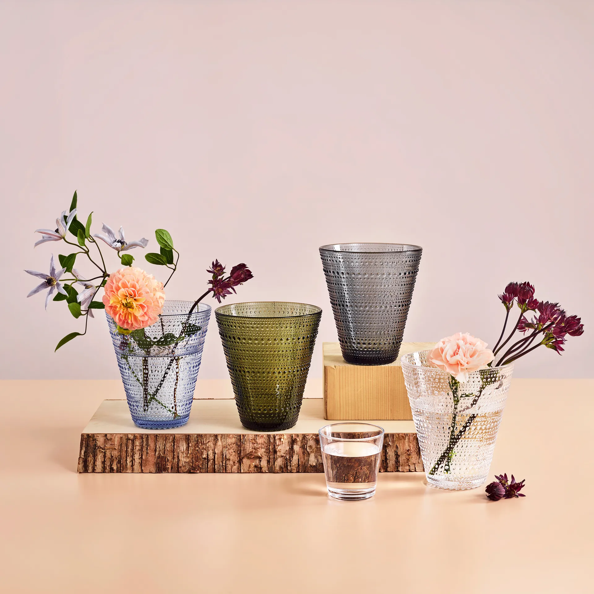 Kastehelmi vase, grey Iittala