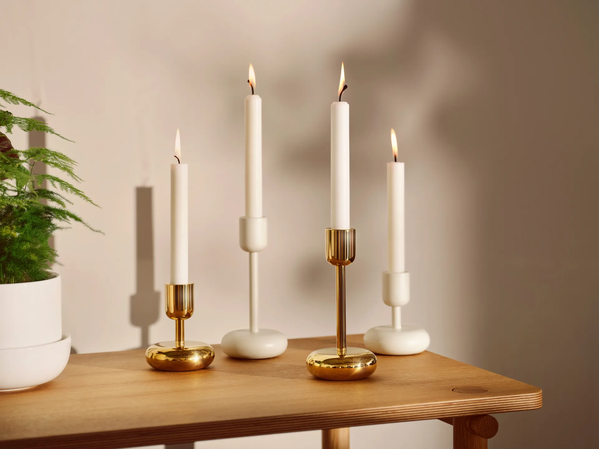 Nappula candleholder brass, large 183 mm Iittala