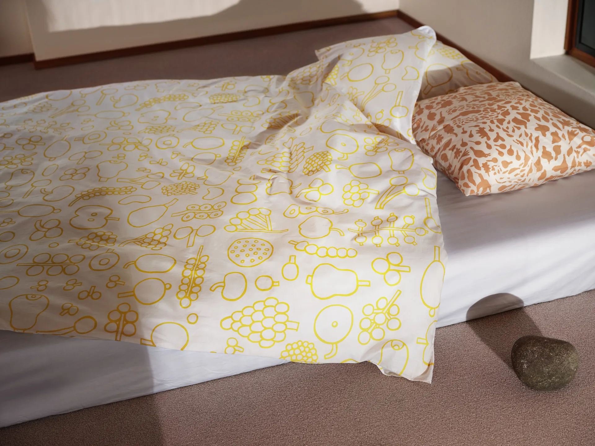 Oiva Toikka Frutta bed set 150x210 cm, Yellow Iittala