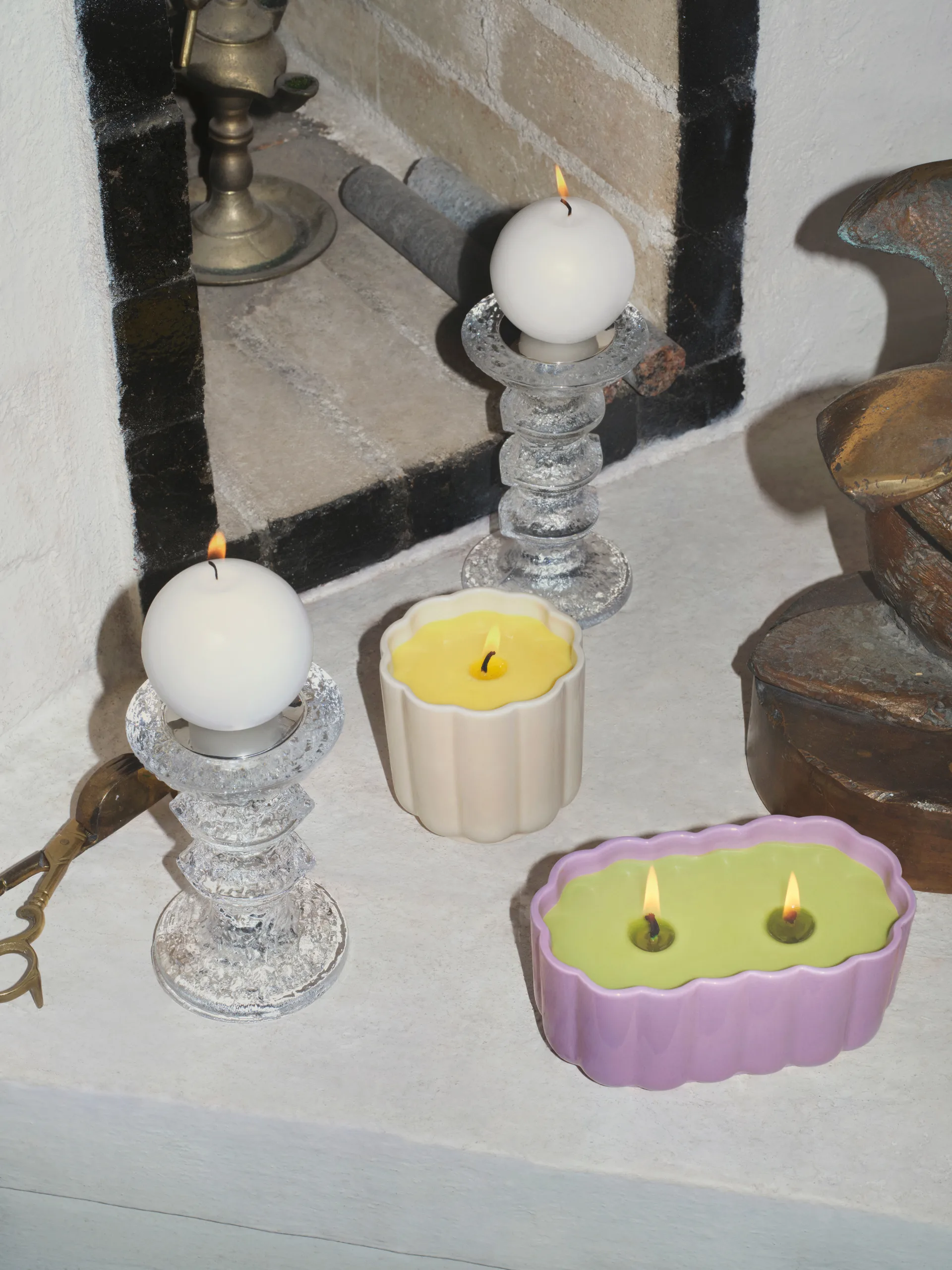 Play candle in ceramic form oval, Purple-olive Iittala