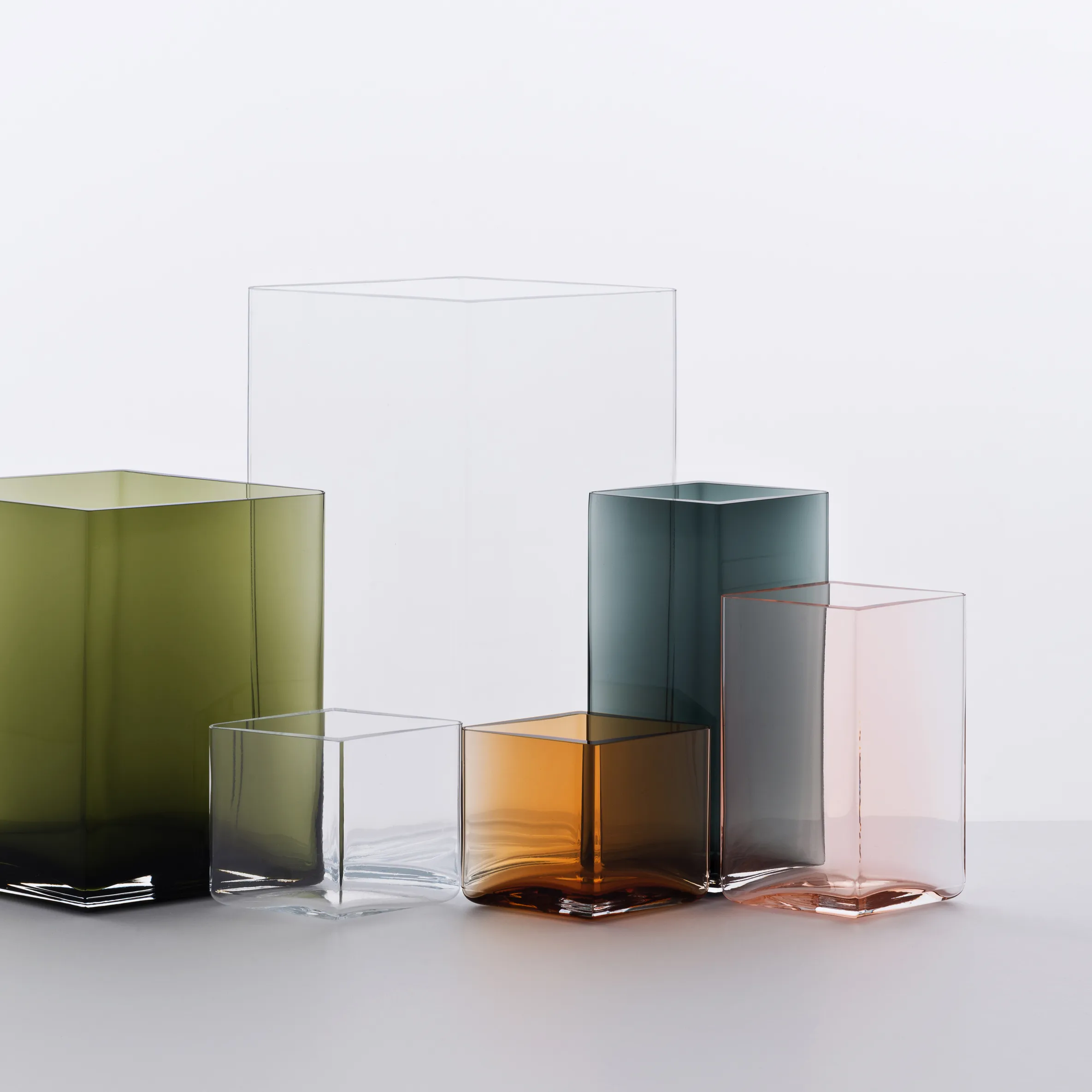 Ruutu vase 20.5x18 cm from Iittala - NordicNest.com