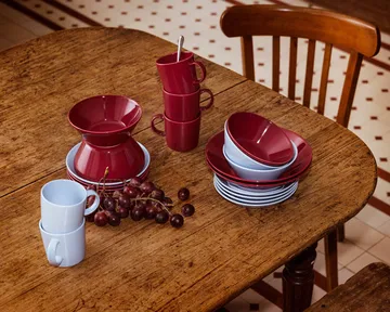 Teema deep plate - Cherry - Iittala
