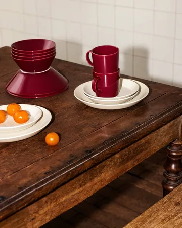 Teema deep plate - Cherry - Iittala