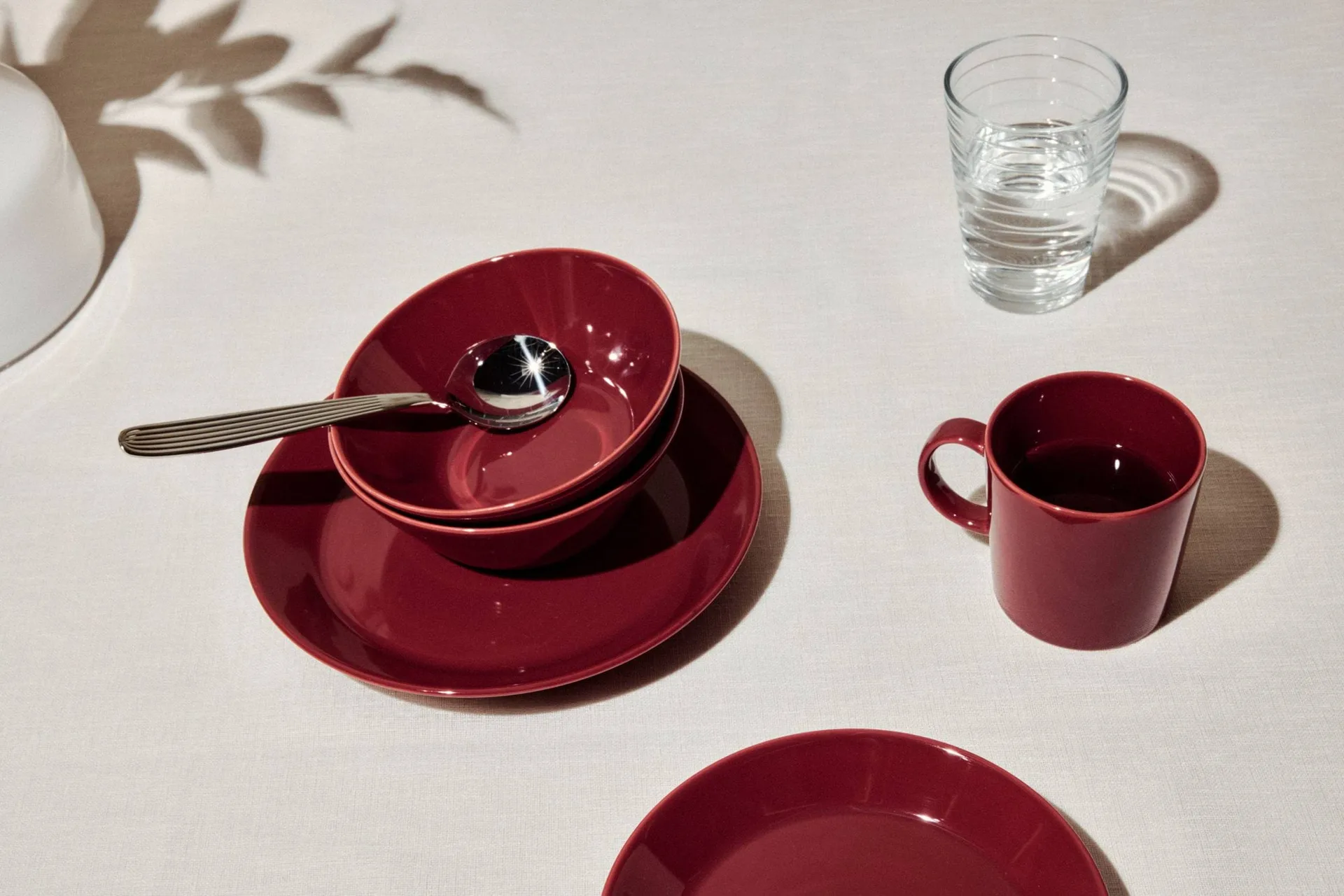Teema plate Ø26 cm, Cherry Iittala