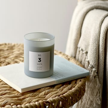 NO. 3 Santal Fig scented candle - 200 g + giftbox - Illume x Bloomingville