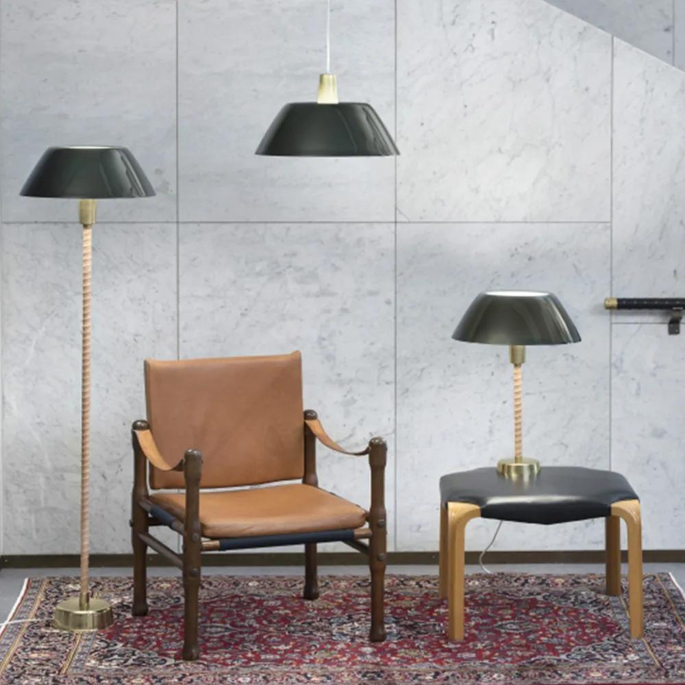 Senator floor lamp, Green, stand in leather and brass Innolux