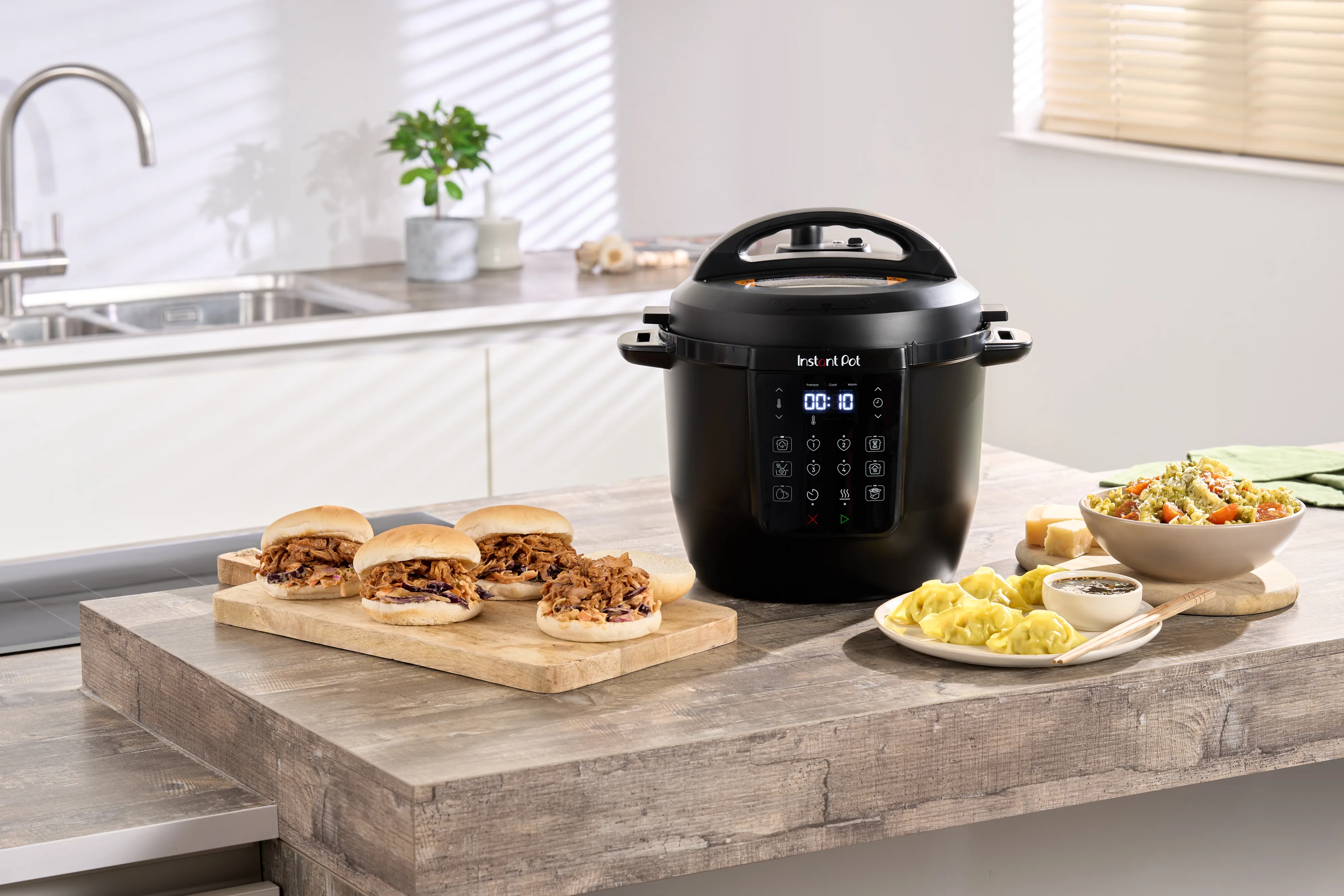 インスタントポット Duo 6 Quart 電気圧力鍋 1台7役 変換アダプタ