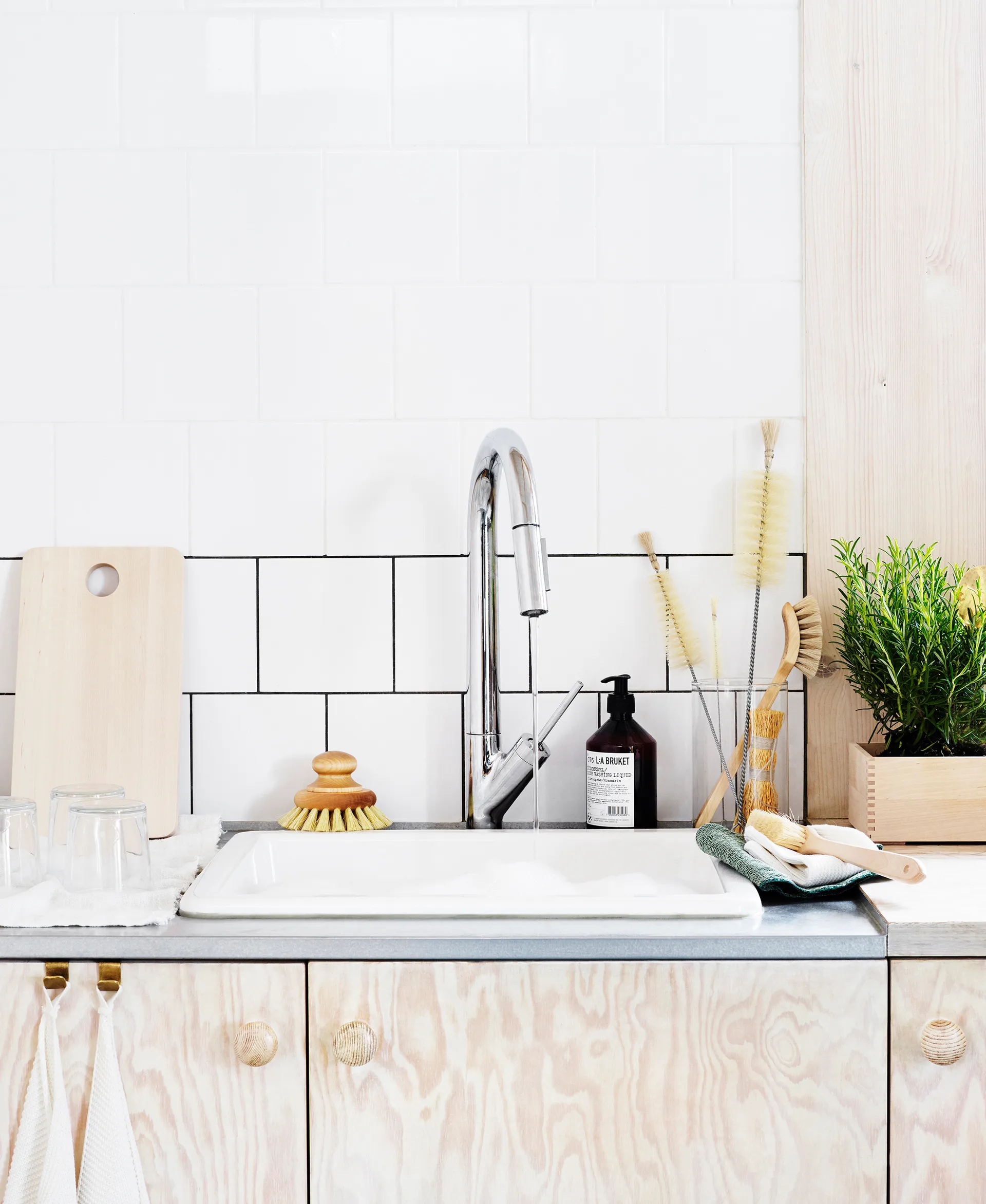 Iris Hantverk chopping board, 32,5x18.5 cm Iris Hantverk