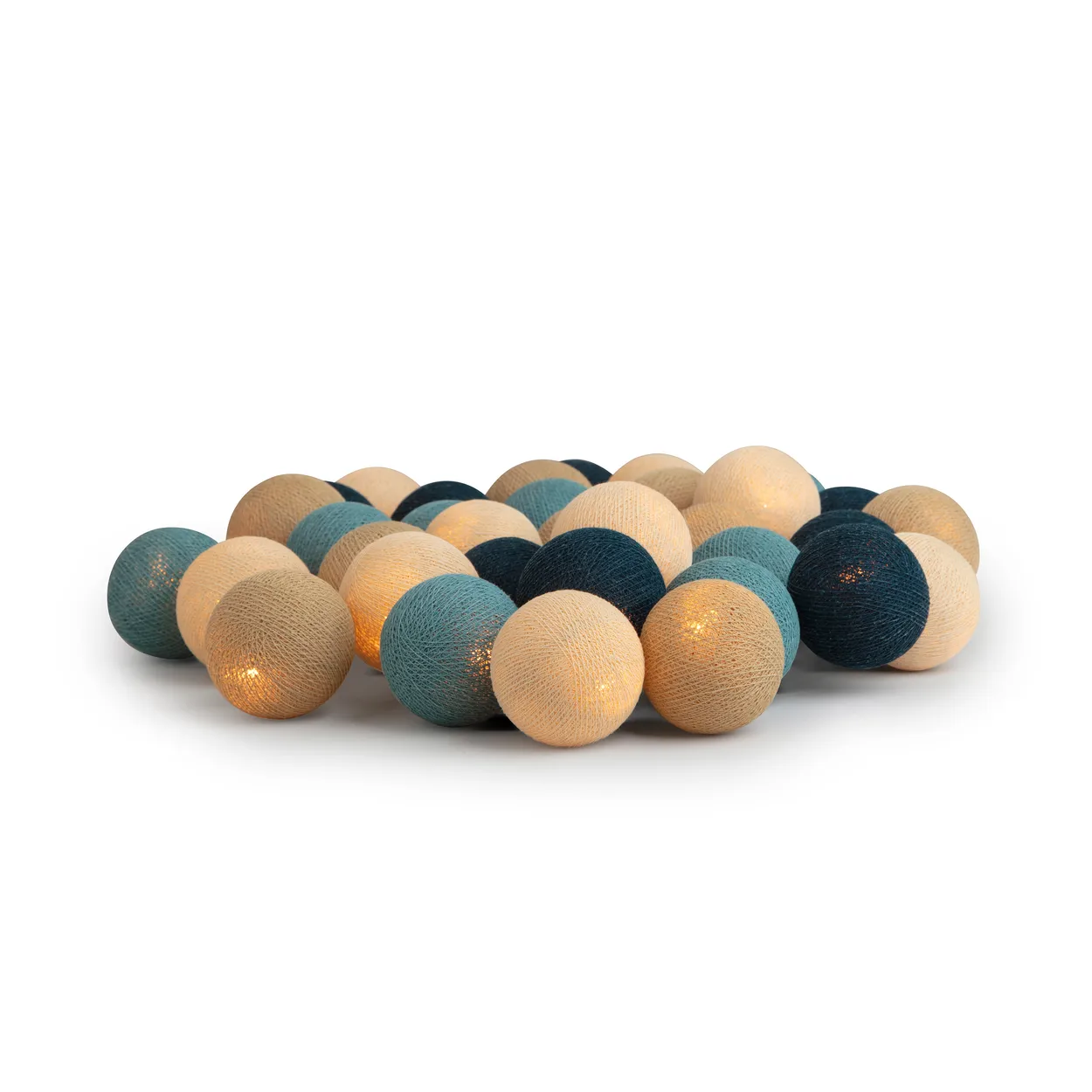 Irislights Atlantic ocean 20 balls | Scandinavian Design | String lights & decorative lighting | Beige