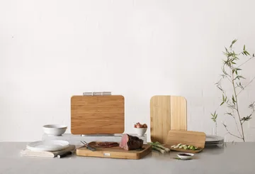 Cut & carve cutting board - Bamboo - Joseph Joseph