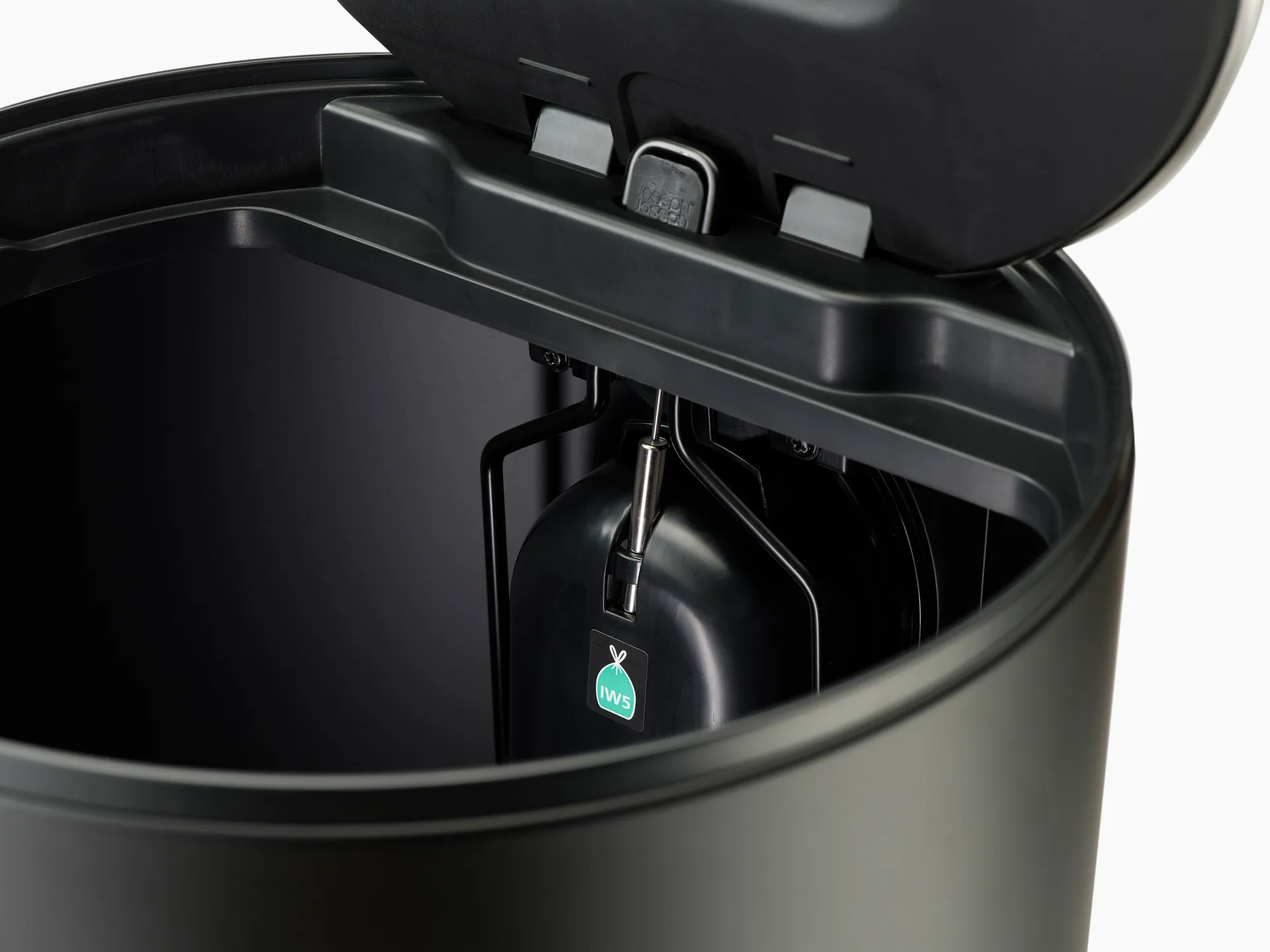 Joseph Joseph Arc pedal bin 30 L, Carbon black Joseph Joseph