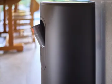 Joseph Joseph Arc pedal bin 30 L - Carbon black - Joseph Joseph