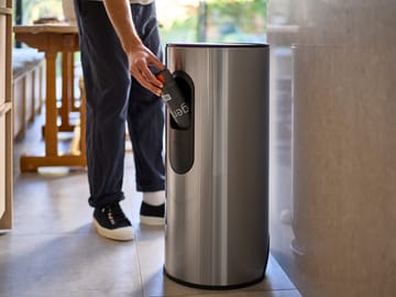 Joseph Joseph Arc pedal bin 30 L - Stainless steel - Joseph Joseph