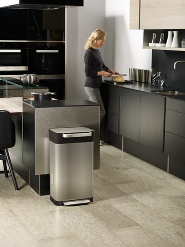 Joseph Joseph Titan trash compactor pedal bin 30 L - Stainless steel - Joseph Joseph