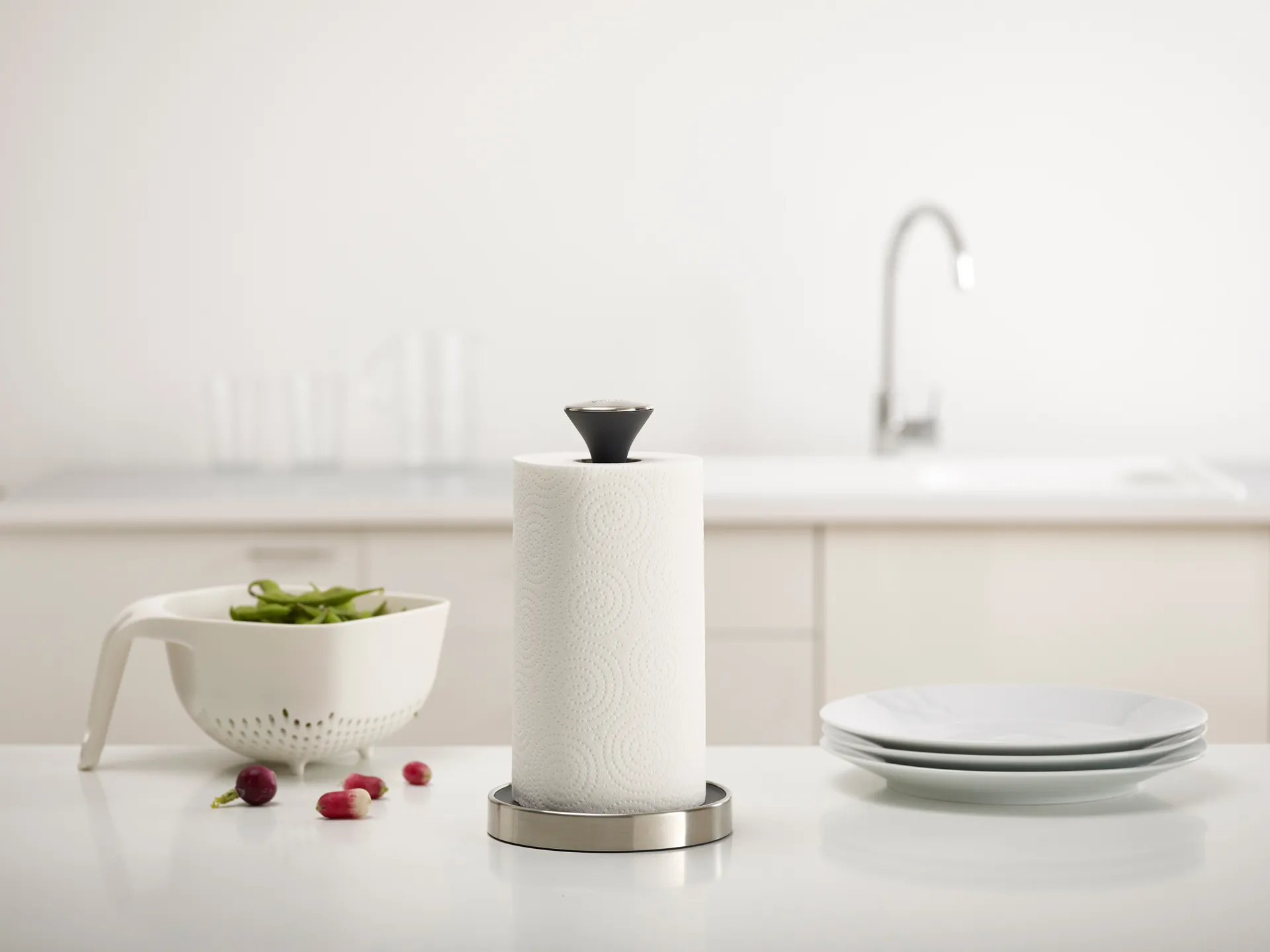 Push & tear paper towel holder, Grey Joseph Joseph