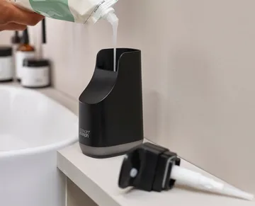 Slim compact soap pump 14.2 cm - Black - Joseph Joseph