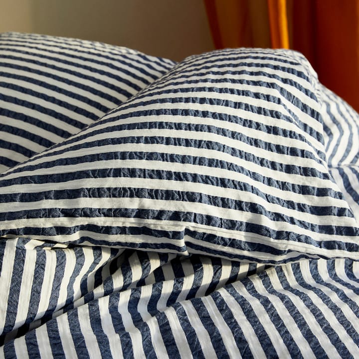 Bæk&Bølge Lines bedding set 220x220 cm, Dark blue-white Juna