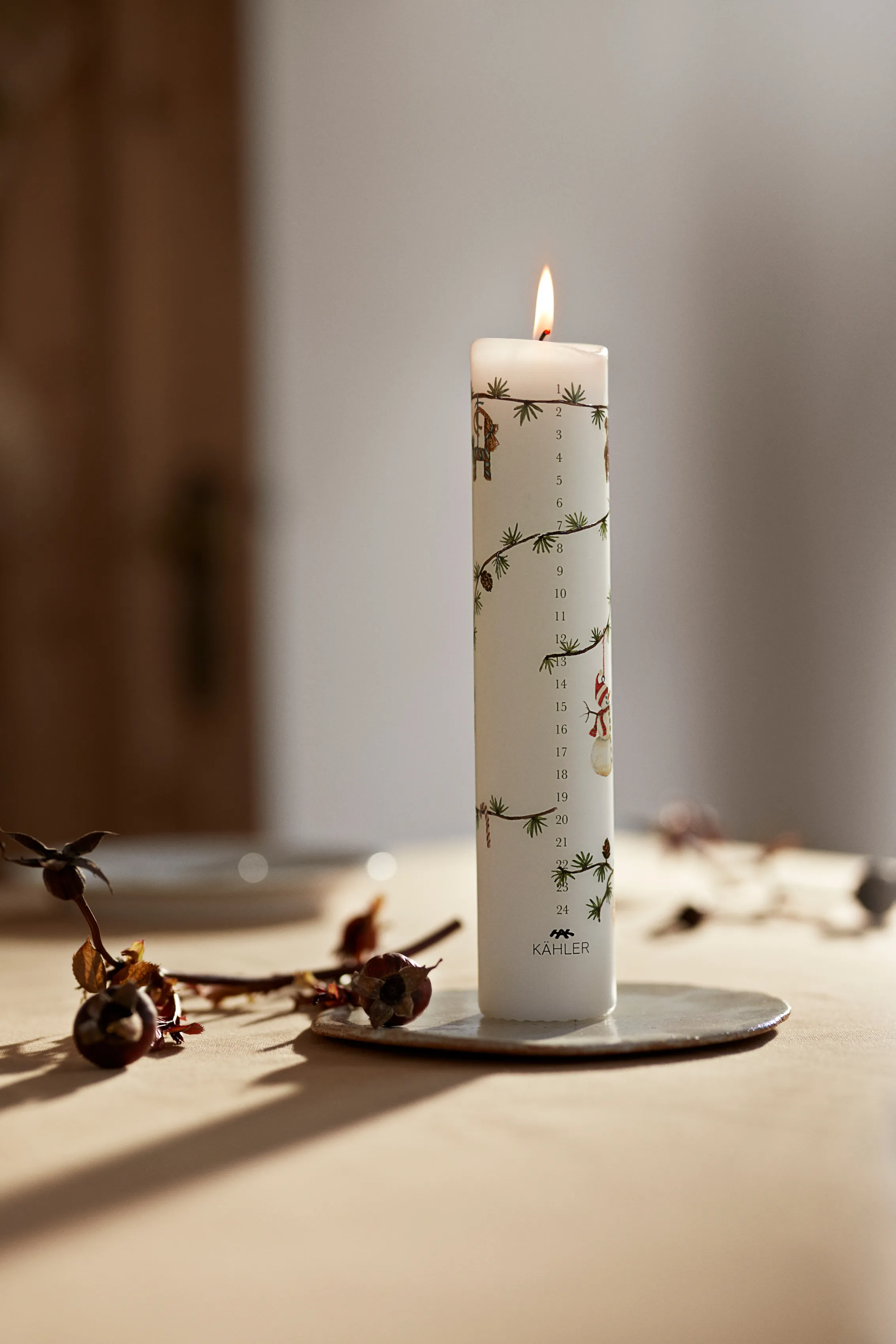 Hammershøi Christmas Advent Candle Ø5 cm from Kähler - NordicNest.com