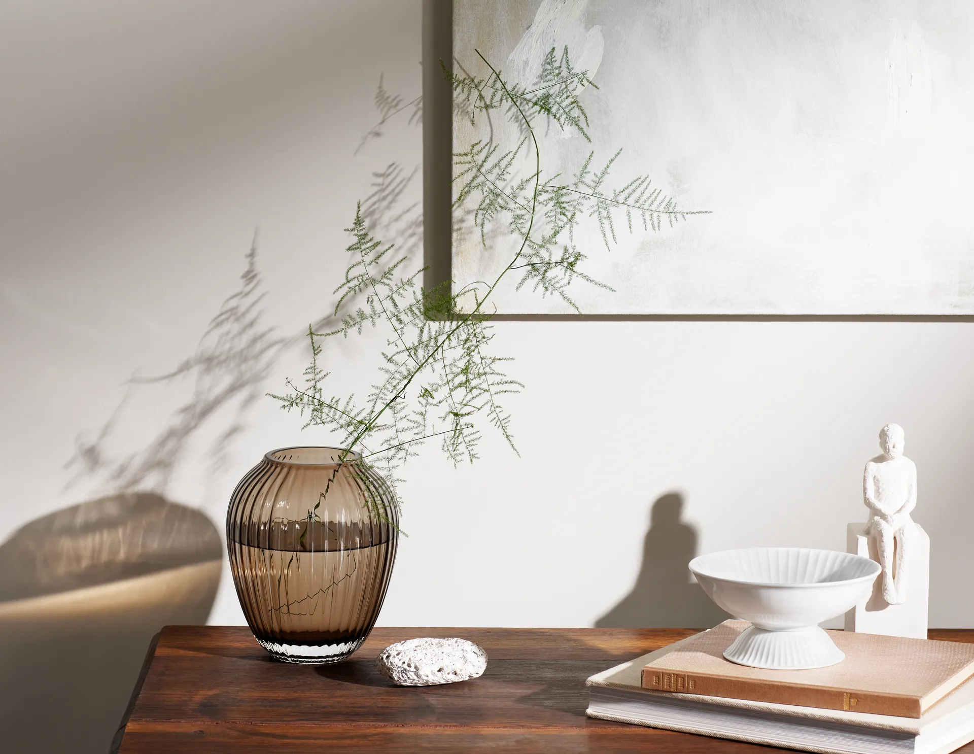 Hammershøi glass vase 18.5 cm, Walnut Kähler