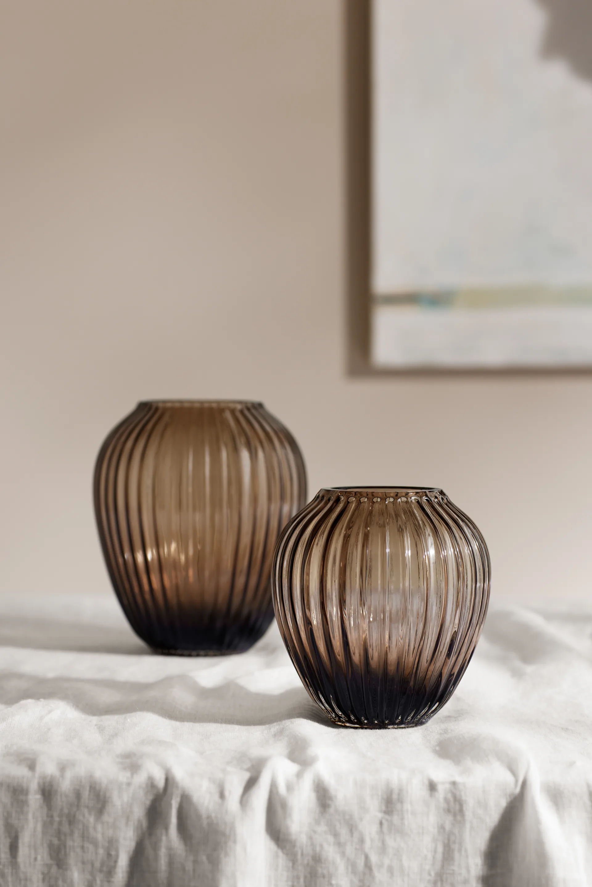 Hammershøi glass vase 18.5 cm, Walnut Kähler